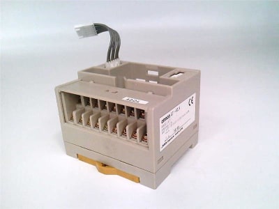 OMRON GT1-AD04