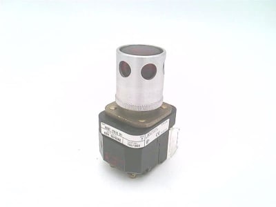 ALLEN BRADLEY 800T-PA16RD1