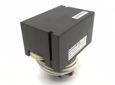 SCHNEIDER ELECTRIC AVUE4304