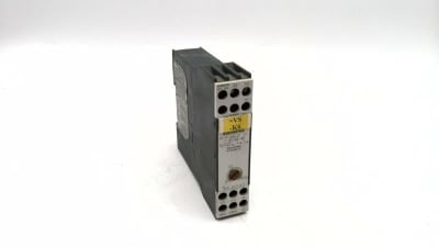 SIEMENS 7PU6220-2NN20