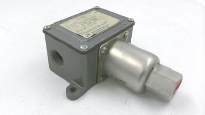 UNITED ELECTRIC J6-S142B