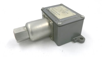 UNITED ELECTRIC J6-S142B