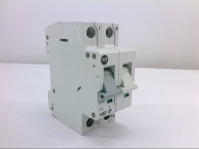ALLEN BRADLEY 1492-SP1D040-N