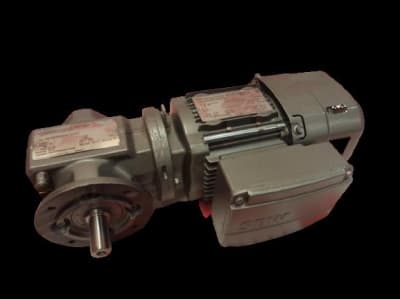 SEW EURODRIVE SF37DRS71S4BE05HR