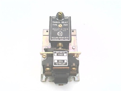 CLARK EQUIPMENT 713UGD-76