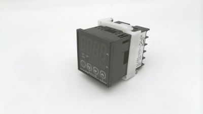 OMRON E5CB-Q1TCD AC/DC24