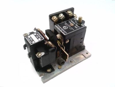 CLARK EQUIPMENT 713UG-76