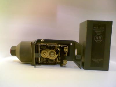 ALLEN BRADLEY 836-A1JX150