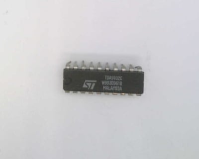 ST MICRO TDA9102C