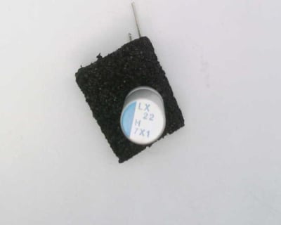 NICHICON PLX1H220MCL1