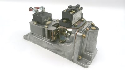 GENERAL ELECTRIC CR2820B-110AA4K