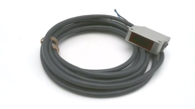 OMRON E3ZM-T61-D 2M