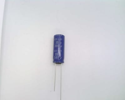 UNITED CHEMI CON LXY35VB391M10X25LL