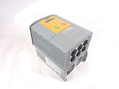PARKER 690PB/0040/230/3/0/0020/US/0/0/0/SHTTL/0