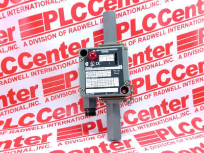 ALLEN BRADLEY 836T-D453JX81-X15
