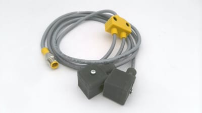 TURCK VB2-RS 4.5T-1/2VAS 22-A2081-0.5/0.5