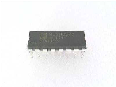 ANALOG DEVICES MUX08EPZ
