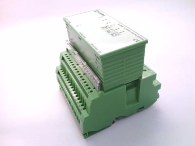 PHOENIX CONTACT IB ST 24 AI 4/EF