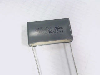 KEMET R463R368040M1M