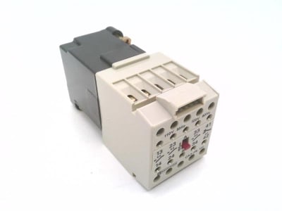 SCHNEIDER ELECTRIC CA2-FN231BD
