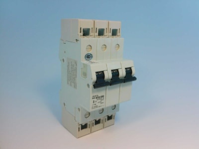 MITSUBISHI NF50-SMU3P3A