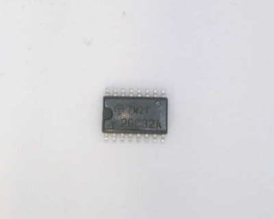 HITACHI HD26C32A