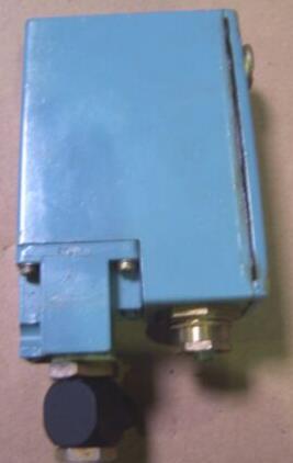 SCHNEIDER ELECTRIC XMJ-A020