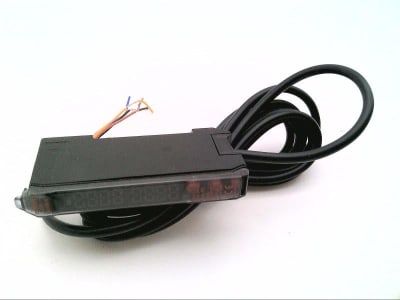 OMRON E3X-DA11SE-S 2M