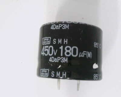 UNITED CHEMI CON ESMH451VNN181MA25T