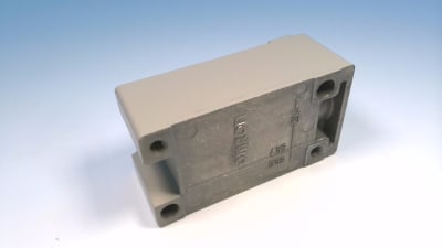 OMRON D4A-1000N