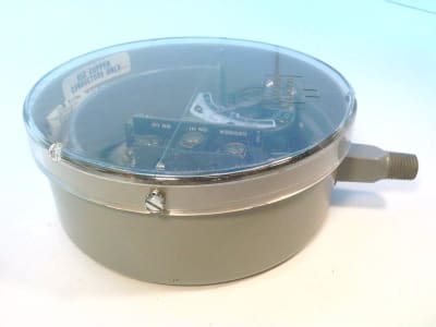 DWYER DS-7231-153-RG-4