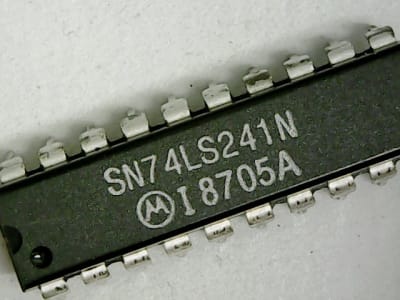 NXP SEMICONDUCTOR SN74LS241N