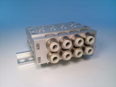 SMC VV5QZ25-04C6C-D