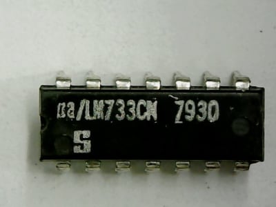 NXP SEMICONDUCTOR LM733CN