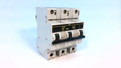 EEC AEG ELFA-E83-U63A