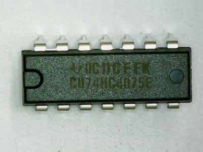 TEXAS INSTRUMENTS SEMI CD74HC4075E