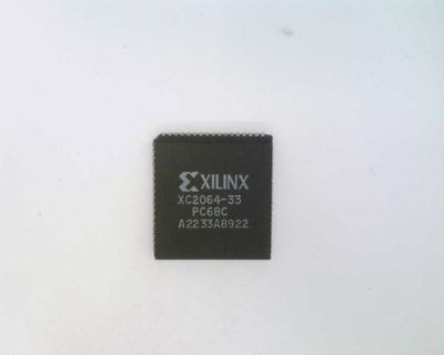 XILINX XC2064-33PC68C