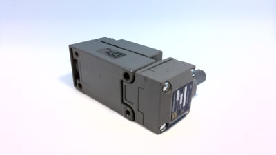 SCHNEIDER ELECTRIC 9007C86N2