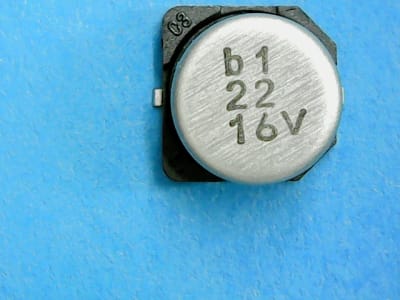 NICHICON UWP1C220MCL1GB