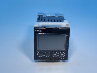 OMRON E5CN-HC2M-500 100-240VAC