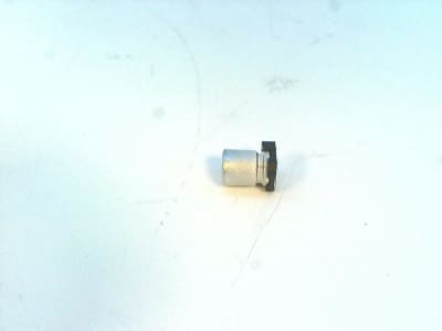 NICHICON UUD1E100MCL1GS