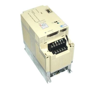 YASKAWA ELECTRIC SGDB-30AD