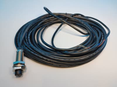 ALLEN BRADLEY 872C-DH4NP12-E10