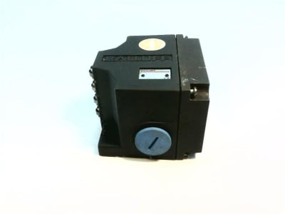 BALLUFF BNS 813-B04-L12-61-A-22-04