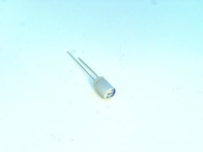 KEMET A758BG106M1EAAE070