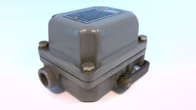 SCHNEIDER ELECTRIC 9036-DW-1