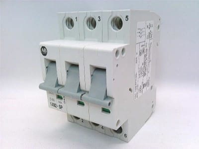 ALLEN BRADLEY 1492-SP3D070