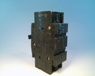 SCHNEIDER ELECTRIC QOUR225