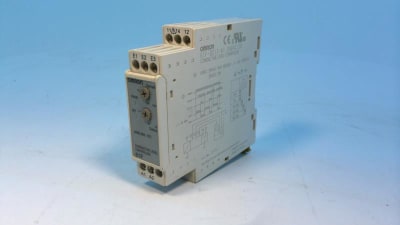 OMRON 61F-D21T-V1-24VAC/DC
