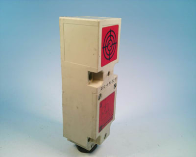 SCHNEIDER ELECTRIC XSC-A150211